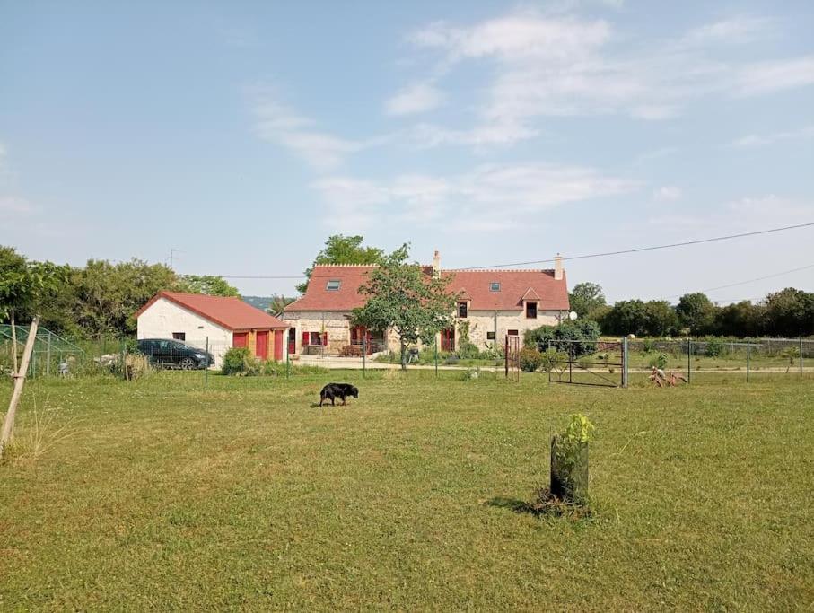 Villa Longere Berrichonne, Calme Absolu, 13 Personnes Saint-Pierre-les-Etieux Exterior foto
